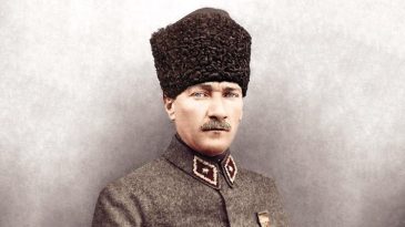 Düşman Telgrafını Okuyan Atatürk’ün Çanakkale Emirleri