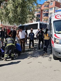 Edirne’de Korkunç Kaza! Otomobil ile SUV Araç Çarpıştı: 4 Yaralı
