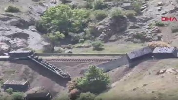 Elazığ’da Yük Treninin Vagonları Raydan Çıktı