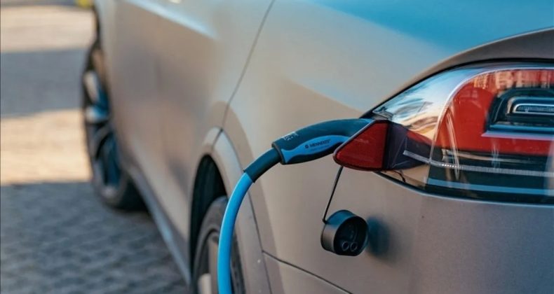 Elektrikli Araç Şarj Soket Sayısı Nisan Ayında Yüzde 2,7 Arttı
