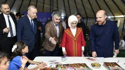 Emine Erdoğan, 7. Etnospor Kültür Festivali’ni Ziyaret Etti