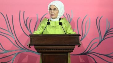 Emine Erdoğan Uluslararası Aile Forumunun Galasında: Doğum Sayılarının Gerilemesine İzin Veremeyiz