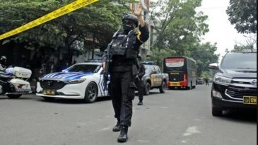 Endonezya’da Askeri Mühimmat Patladı: Birçok Kişi Hayatını Kaybetti