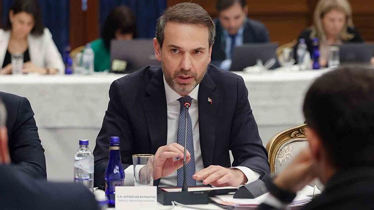 Enerji Bakanı Bayraktar, Irak, Moldova, Nijer, Suriye ve Libya Enerji Bakanlarıyla Görüştü