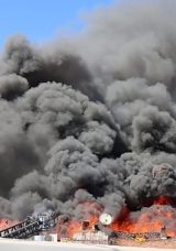 Erzincan’da Korkutan Yangın: 20 İş Yeri Zarar Gördü!