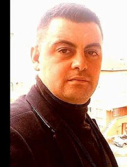 Eşinin Doğum İçin Gittiği Hastanede Düşüp Kalp Krizi Geçiren Adam 3 Gün Sonra Hayatını Kaybetti