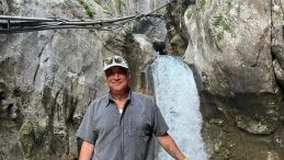 Eski Yeşilçam Oyuncusu Sosyal Medyada Tanıştığı Kadın Tarafından Bıçaklandı: Hastaneye Kaldırılan Oyuncu Hayatını Kaybetti