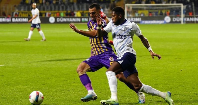 Fenerbahçe, Eyüpspor’u Geçti! Taraftar Yönetimi İstifaya Çağırdı