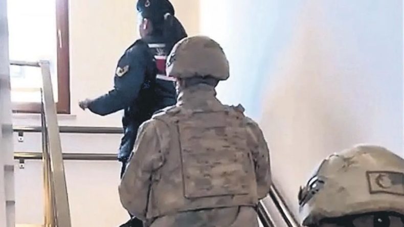 FETÖ’ye Yönelik Operasyon: 101 Şüpheli Gözaltına Alındı