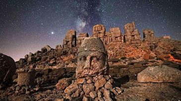 Gece Müze Ziyaretleri Rekora Koşuyor