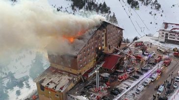 Gelişmeler… Bolu’daki otel yangınıyla ilgili 13 kişiye 1998’er yıl hapis cezası talebi
