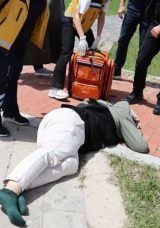 Genç Kadın Parkta Kanlar İçinde Bulundu: Gerçekler Ortaya Çıktı!