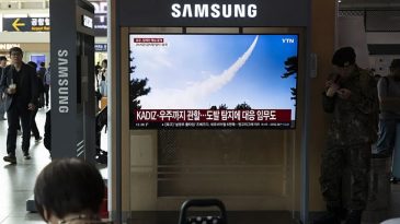 Güney Kore Alarmda: Pyongyang Yeniden Füze Fırlattı