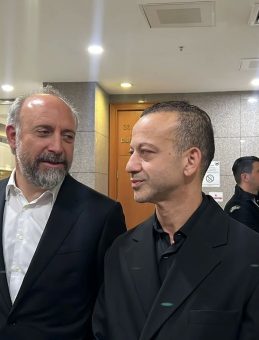 Halit Ergenç ve Rıza Kocaoğlu Yalan Tanıklıktan Hakim Karşısında