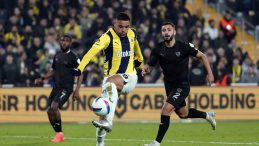 HATAYSPOR FENERBAHÇE CANLI | Fenerbahçe, Atakaş Hatayspor’a konuk oluyor! Mourinho’nun 11’i belli oldu…