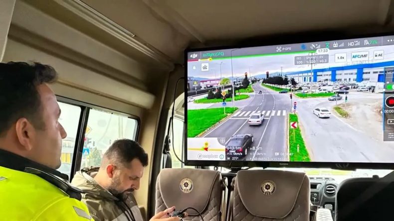 Her 3 Günde 1 Can Kırmızı Işıkta Sönüyor: 1 Haftada 3.5 Milyon Araç Denetlendi