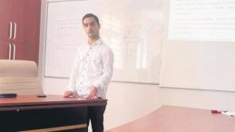 Her engeli azmiyle aştı hedeflerine ulaştı