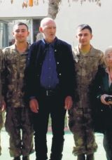 Huzurevi Sakinlerinden Mehmetçiğe Anlamlı Ziyaret