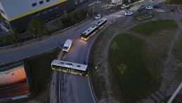 İETT Otobüsünün Freni Boşaldı! Kaza Nedeniyle Yol Kapandı