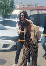 İki Kadın, Üç Daireden 925 Bin Lira Değerinde Altın Çaldı