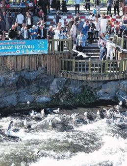 İnci Kefali’nin Göç Şöleni