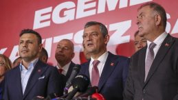 İnsanların aklıyla alay ediyorlar! Özgür Özel’den akılalmaz açıklama: Üzerimize çorba dökülür diye…