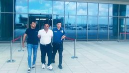 Interpol-Europol’ün Kırmızı Bültenle aradığı hükümlü Çukurova Havalimanında yakalandı