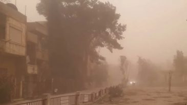 İran’da Kum Fırtınası: 802 Kişi Hastaneye Başvurdu