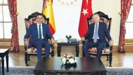 İspanya Başbakanı Sanchez’i kabul etti
