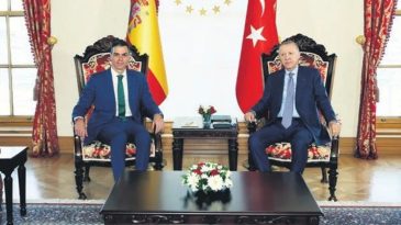 İspanya Başbakanı Sanchez’i kabul etti