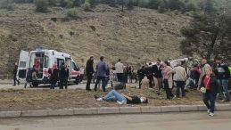 Isparta’da Feci Kaza: 4’ü Ağır 16 Yaralı