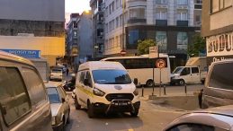 İstanbul Bahçelievler’de Tehdit Telefonları, Oto Tamirhanesini Kurşunladılar