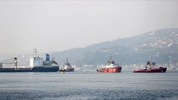 İstanbul Boğazı’ndaki Gemi Trafiği Çift Yönlü Olarak Durdu