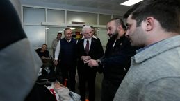 İstanbul Valisi Gül, metrobüs kazasında yaralanan vatandaşları ziyaret etti