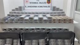 İstanbul’da Sahte Para Operasyonu: 4.5 Milyar Lira Değerinde Döviz Ele Geçirildi