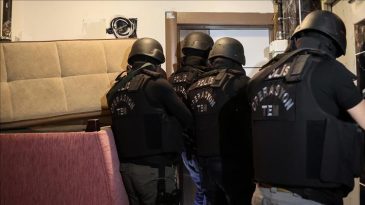 İstanbul’da Terörle Mücadele Operasyonu: 8 Gözaltı