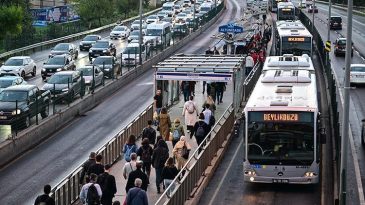İstanbul’da Trafik Yoğunluğu Artıyor