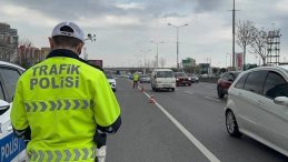 İstanbul’da Yarın Bazı Yollar Trafiğe Kapatılacak