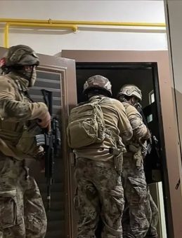 İzmir Merkezli DEAŞ Operasyonunda 10 Kişi Göz Altına Alındı