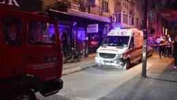 İzmir’de Gaz Sızıntısı Nedeniyle Patlama: 4 Yaralı; O Anlar Kamerada