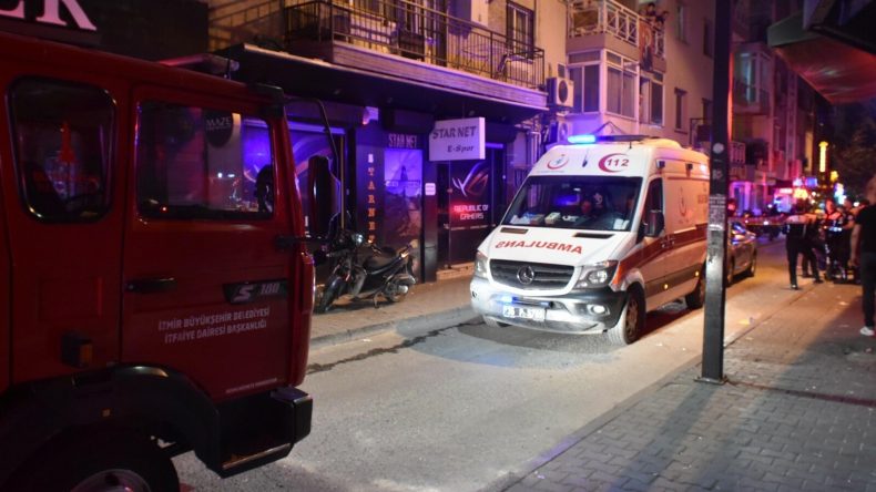 İzmir’de Gaz Sızıntısı Nedeniyle Patlama: 4 Yaralı; O Anlar Kamerada