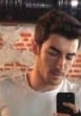 İzmir’de Korkunç Kaza: Kamyonla Çarpışan Motosiklet Sürücüsü Hayatını Kaybetti