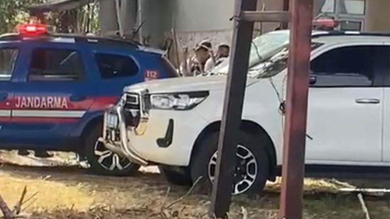 İzmir’de Korkunç Olay! 8 Ay Önce Eşi İntihar Etmişti, Sevgilisiyle Ağaçta Asılı Halde Ölü Bulundu