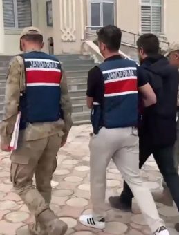 Jandarma, Hakkari ve Van’da Uyuşturucu Operasyonu Düzenledi: 346 Kilo Uyuşturucu Ele Geçirildi