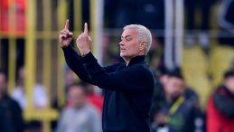 Jose Mourinho’nun Geleceği İçin Çarpıcı Açıklamalar: “Bu Düşünce ile Hata Yaparlar”