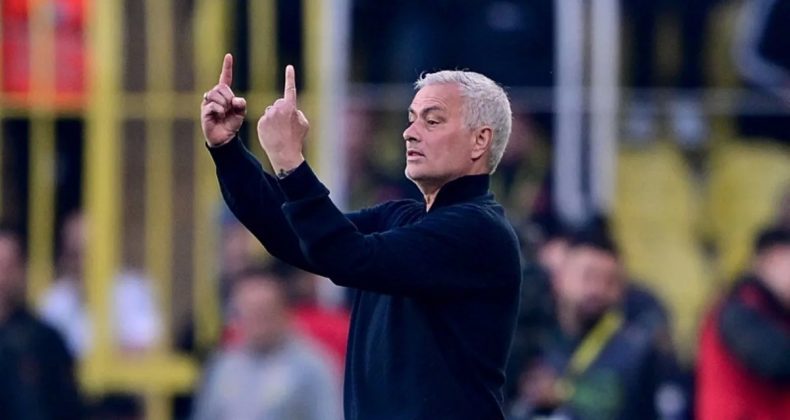 Jose Mourinho’nun Geleceği İçin Çarpıcı Açıklamalar: “Bu Düşünce ile Hata Yaparlar”