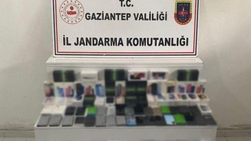 Kaçak Telefon Operasyonu: 2 Milyon Liralık Ele Geçirildi