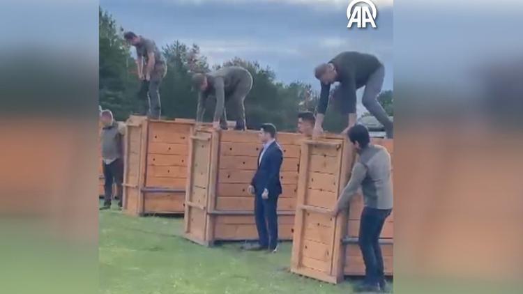 Kafeslerle Doğaya Salınan Kızıl Geyikler: Mutlulukları Göz Kamaştırdı
