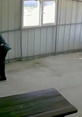 Kahvehanede Bakılan Köpeği Bastonla Darp Etti: O Anlar Kamerada!