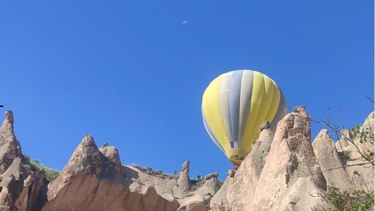 Kapadokya’da Korku Dolu Anlar: Kayalıklara Zorunlu İniş